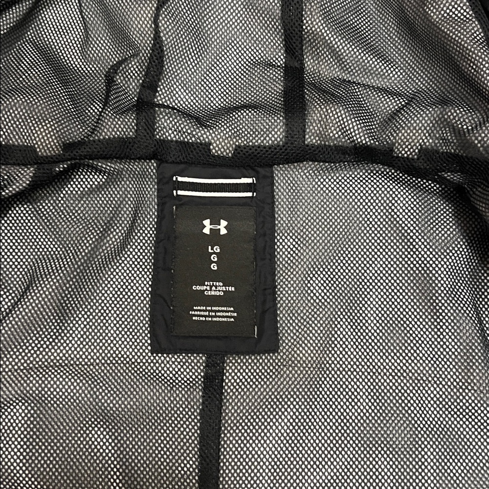 Under Armour Midnight Black Hooded Jacket - Picture 4 of 6
